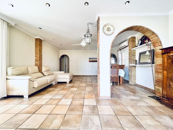 Villa in Calp - view 1