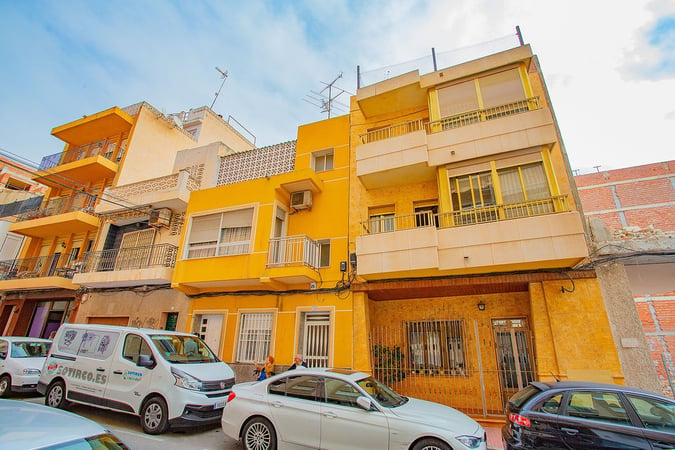 Apartment in Torrevieja - view 1