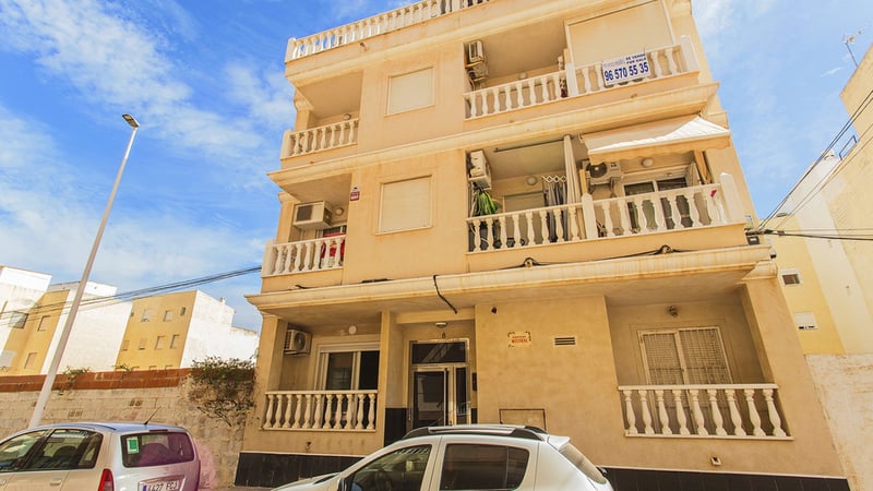 Apartment in Torrelamata - view 1