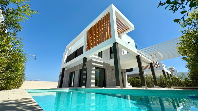 Villa in Tangel - view 1