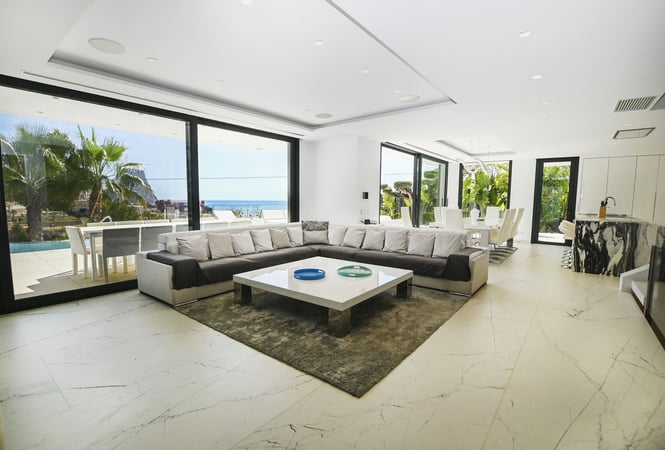 Villa in Calp - view 1