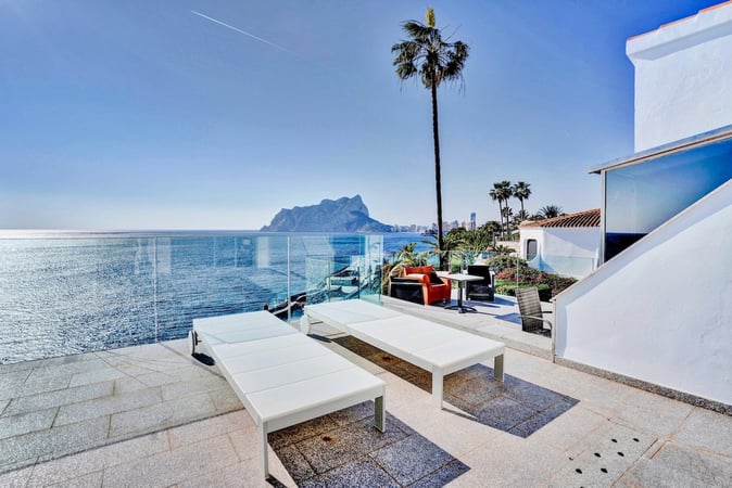 Villa in Calp - view 1