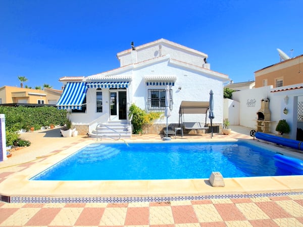 Villa in Ciudad Quesada - view 1