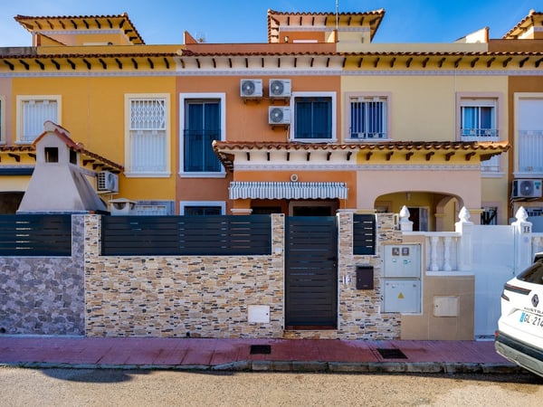 House in Torrevieja - view 1