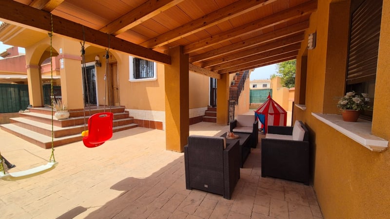Villa in Torrevieja - view 1