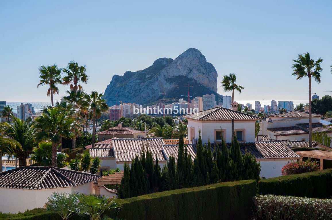 Villa in Calp - Image 3