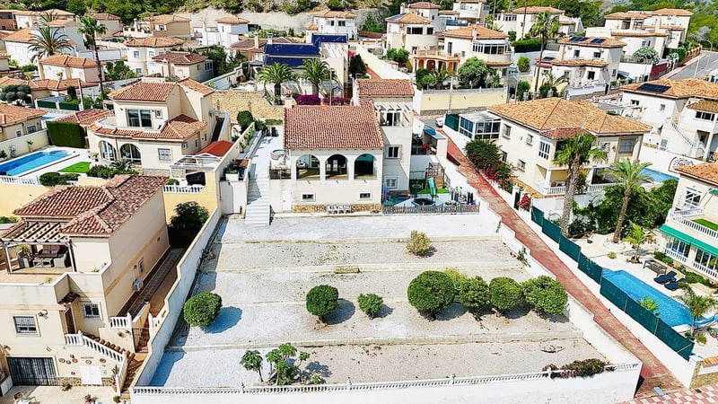 Villa in San Miguel de Salinas - view 1