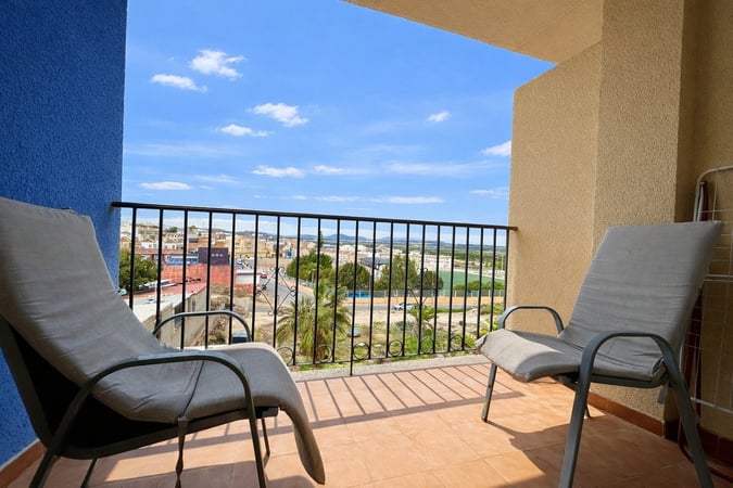 Apartment in San Miguel de Salinas - view 1