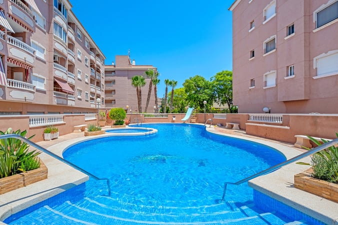 Apartment in Santa Pola - view 1
