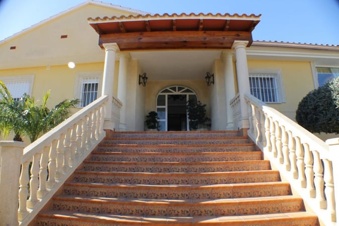 Villa in l'Alfas del Pi - view 1