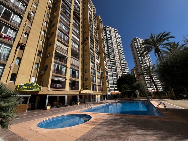 Apartment in Benidorm - view 1