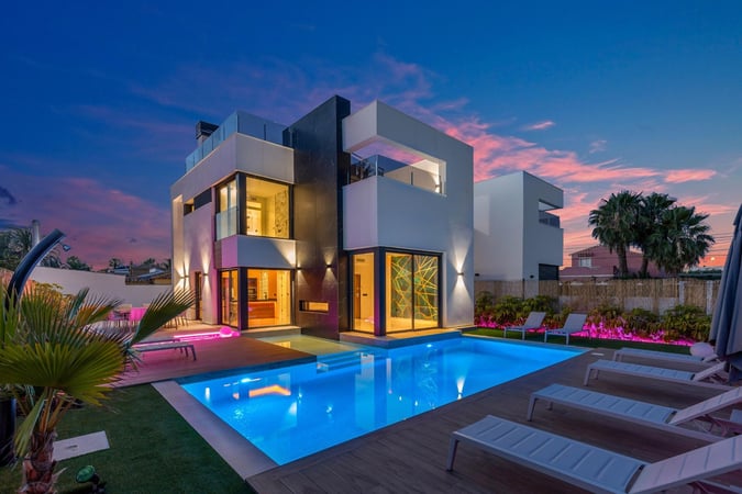 Villa in Torrevieja - view 1