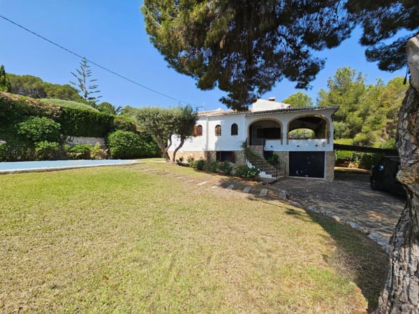 Villa in Javea - view 1