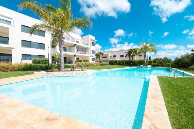 Apartment in Los Tarragas - view 1