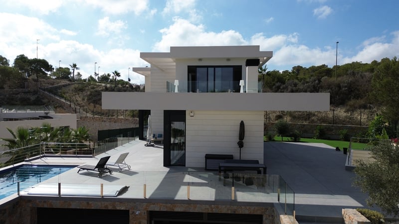 Villa in El Pinar de Campoverde - view 1