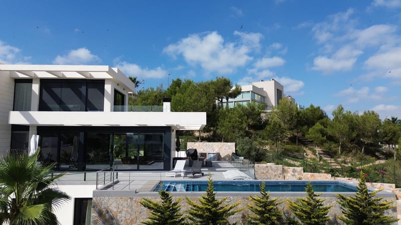 Villa in El Pinar de Campoverde - view 1