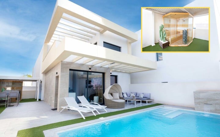 Villa in Los Montesinos - view 1