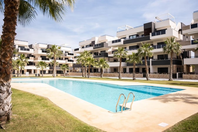Apartment in Residencia los Altos - view 1