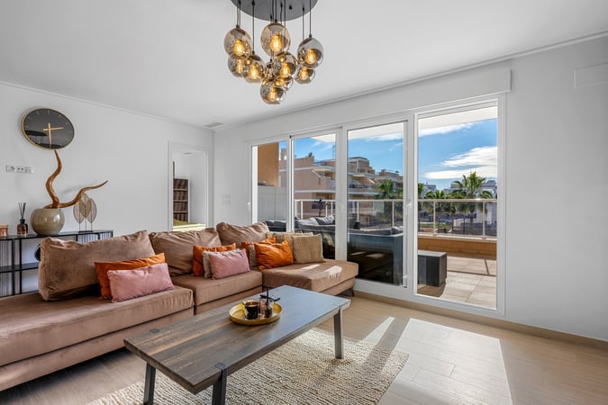 Apartment in Villamartin - view 1