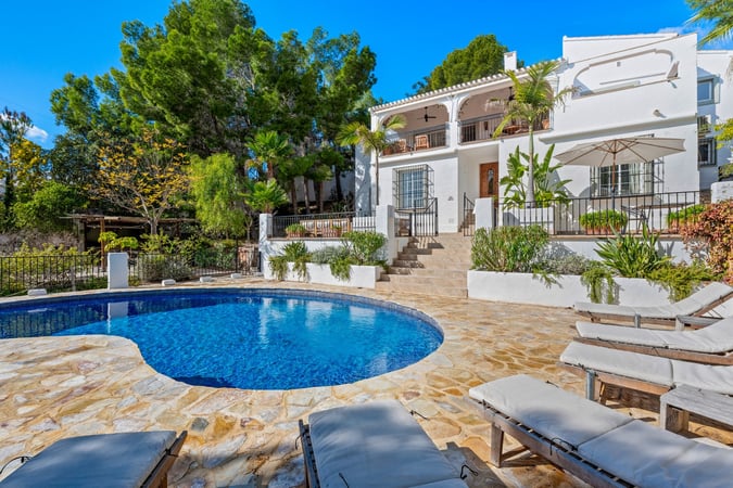 Villa in Altea - view 1