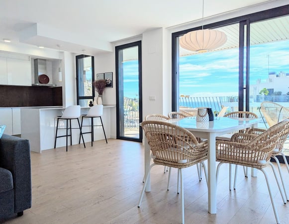 Apartment in Villajoyosa - view 1