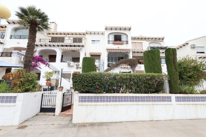Apartment in Cabo Roig - view 1