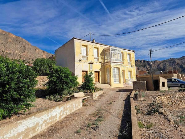 House in Reiguero de Levante - view 1