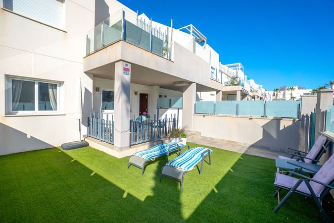 Apartment in Torrevieja - view 1