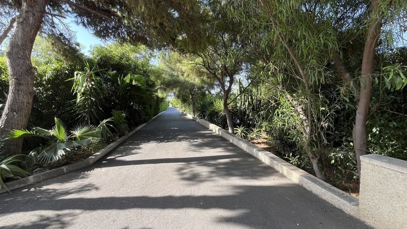 Villa in Mutxamel - view 1