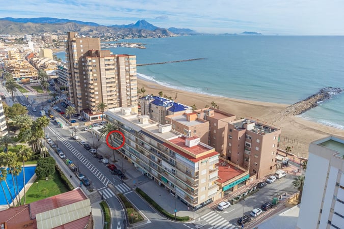 Apartment in El Campello - view 1
