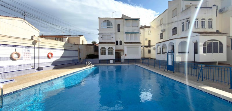 Apartment in Torrevieja - view 1
