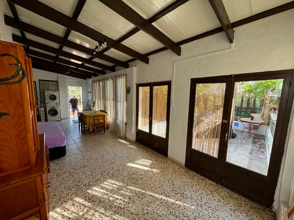 Villa in Guardamar del Segura - view 1