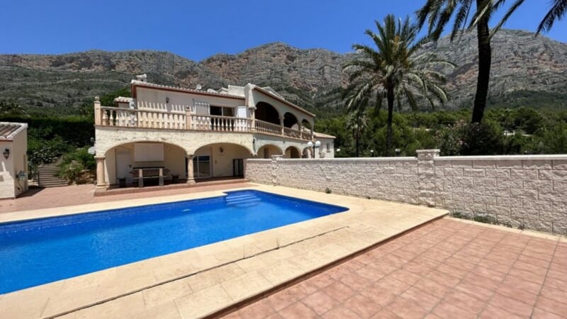 Villa in Javea - view 1