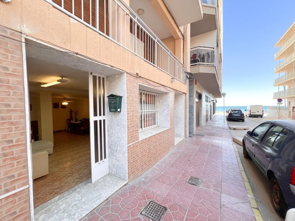 Apartment in Guardamar del Segura - view 1