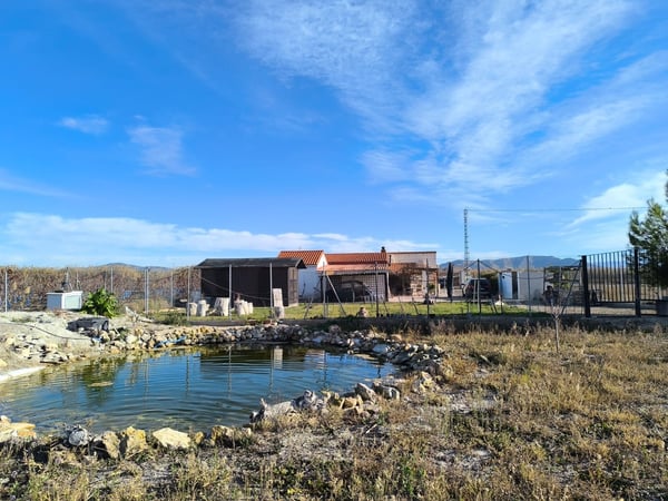 Villa in San Juan - view 1