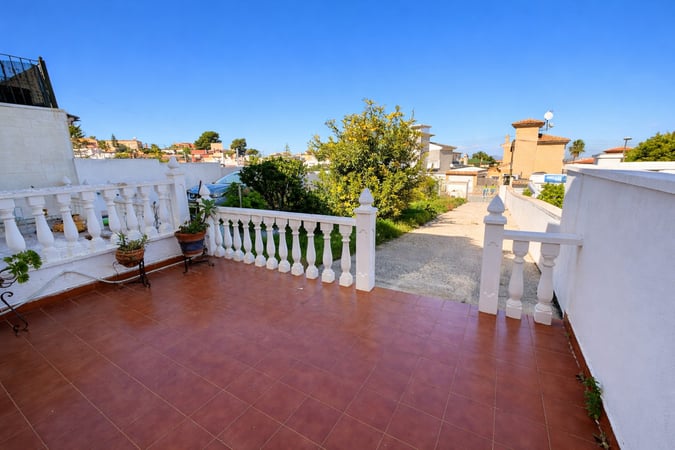 Villa in Los Balcones - view 1