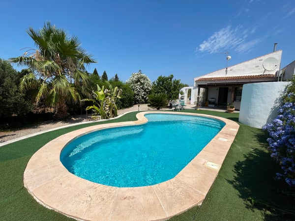 Villa in Daya Nueva - view 1