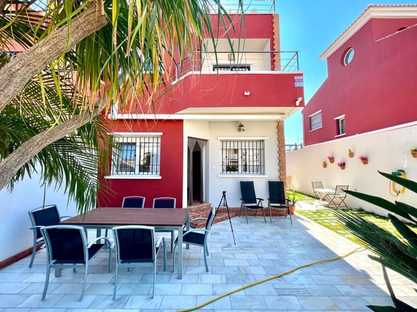 House in Torre de la Horadada - view 1