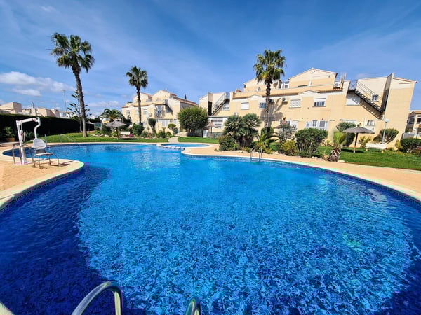 Apartment in Playa Flamenca - view 1