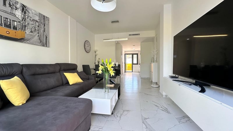 Apartment in Finestrat - view 1