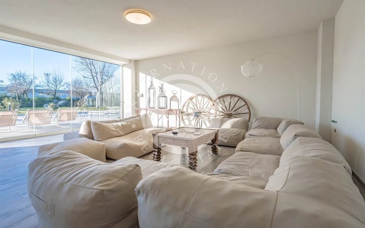 Villa in Parma - view 1