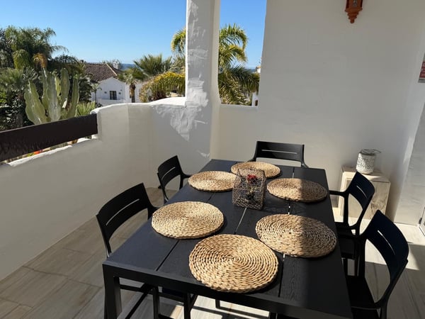 Apartment in Las Chapas - view 1