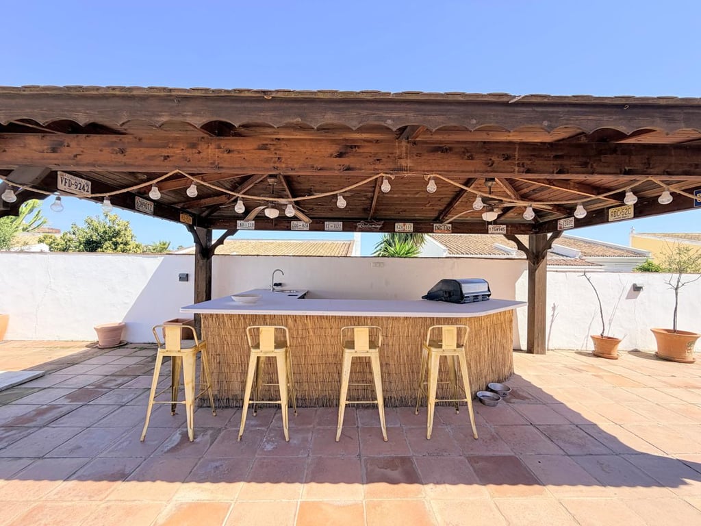 Villa in Manilva - Image 3