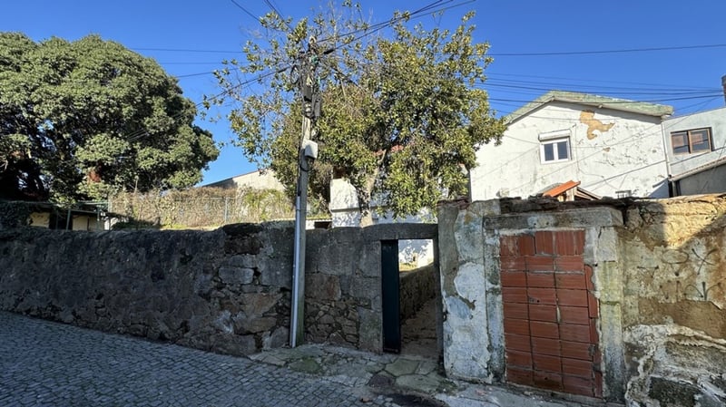 House in Foz do Douro - view 1