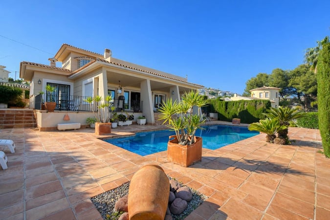 Villa in Moraira - view 1