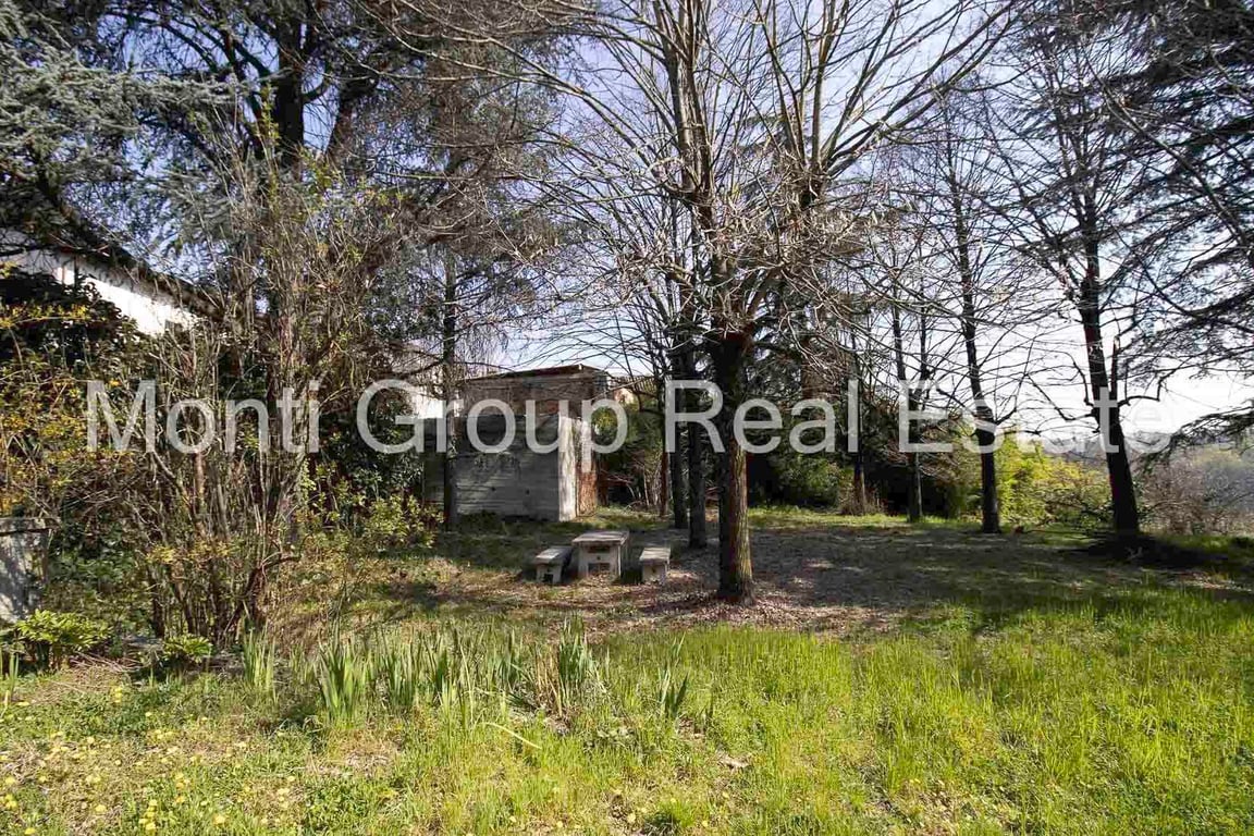 House in Maranzana - Image 3