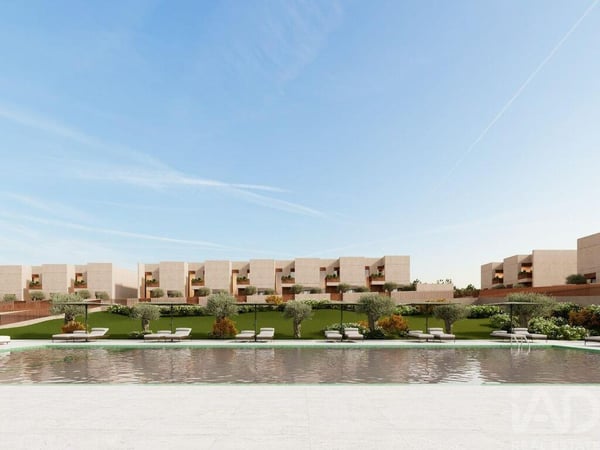 House in Castelo do Maia - view 1