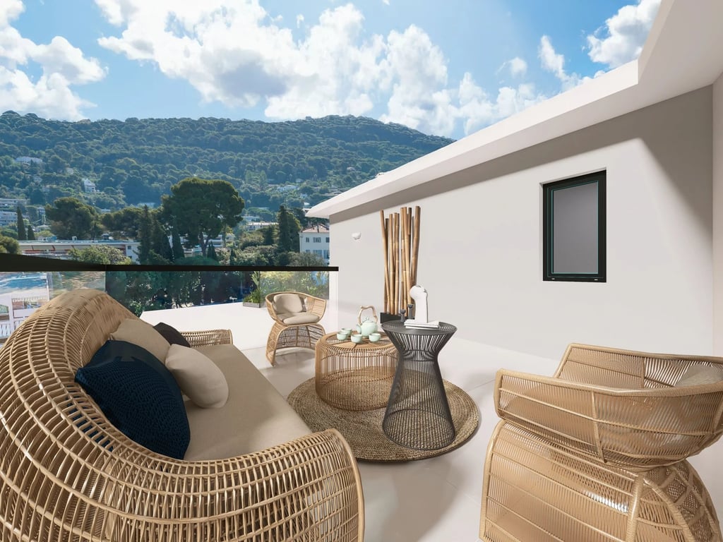 Apartment in Le Cannet - Image 2