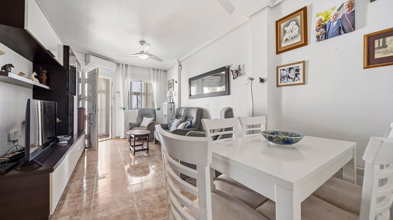 House in La Zenia - view 1