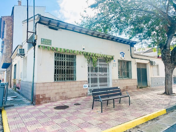 House in Jacarilla - view 1